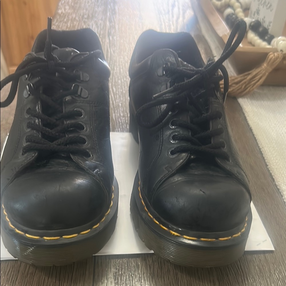 Dr. Martens Black Leather Oxfords Air-Cushioned Sole